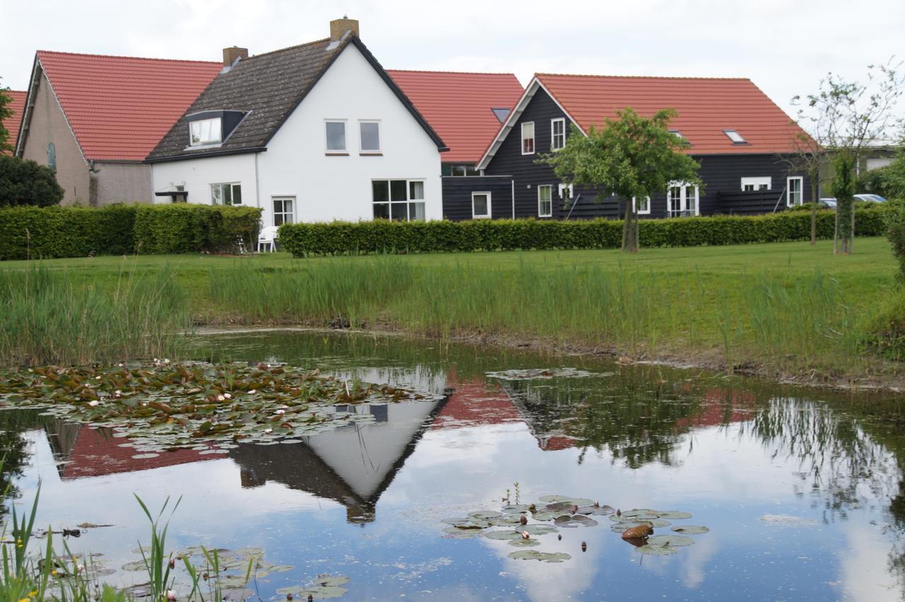 Vakantiehuizen Hofstede Elzenoord Vrouwenpolder Rum bild